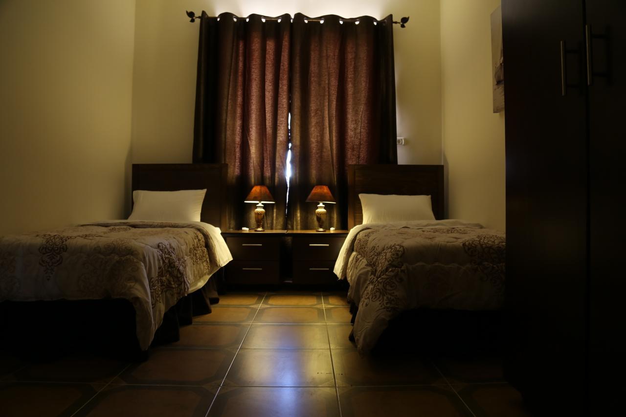 Orient Hotel Nablus Exteriör bild
