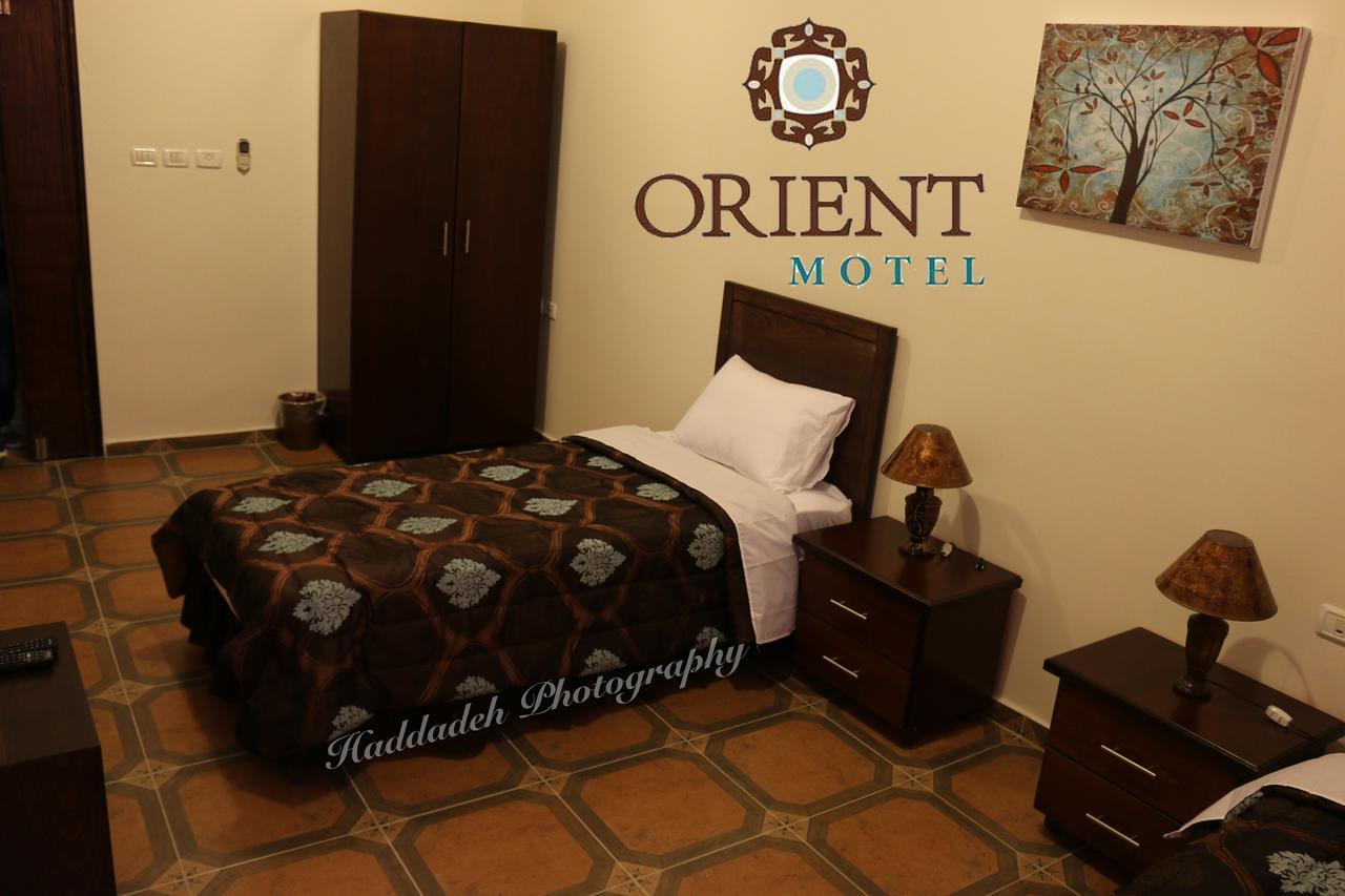 Orient Hotel Nablus Exteriör bild
