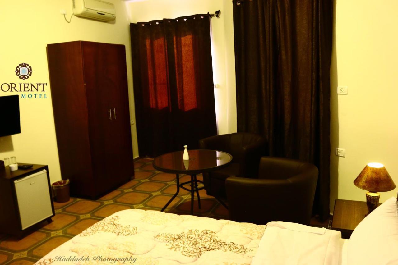 Orient Hotel Nablus Exteriör bild